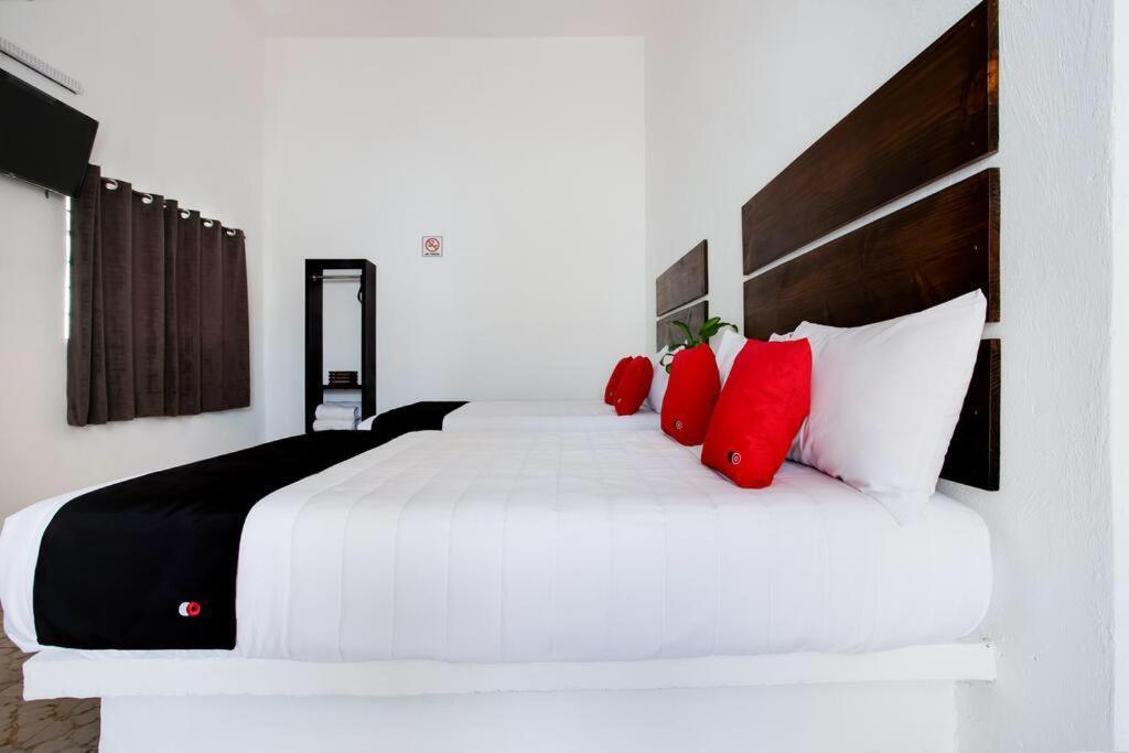אטליסקו Hotel Posada Maria Isabel מראה חיצוני תמונה