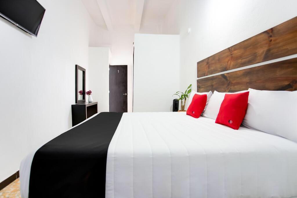אטליסקו Hotel Posada Maria Isabel מראה חיצוני תמונה